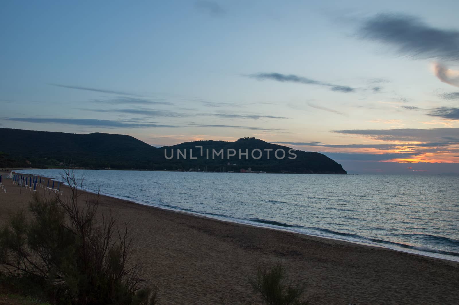Baratti beach sunset by Faurinz