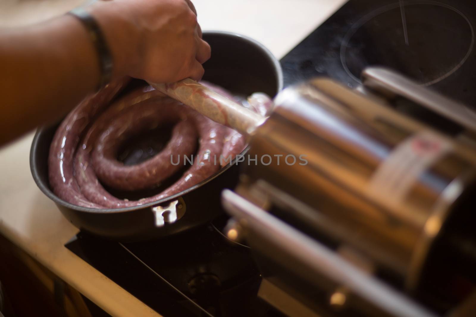 Making sausage at home by destillat