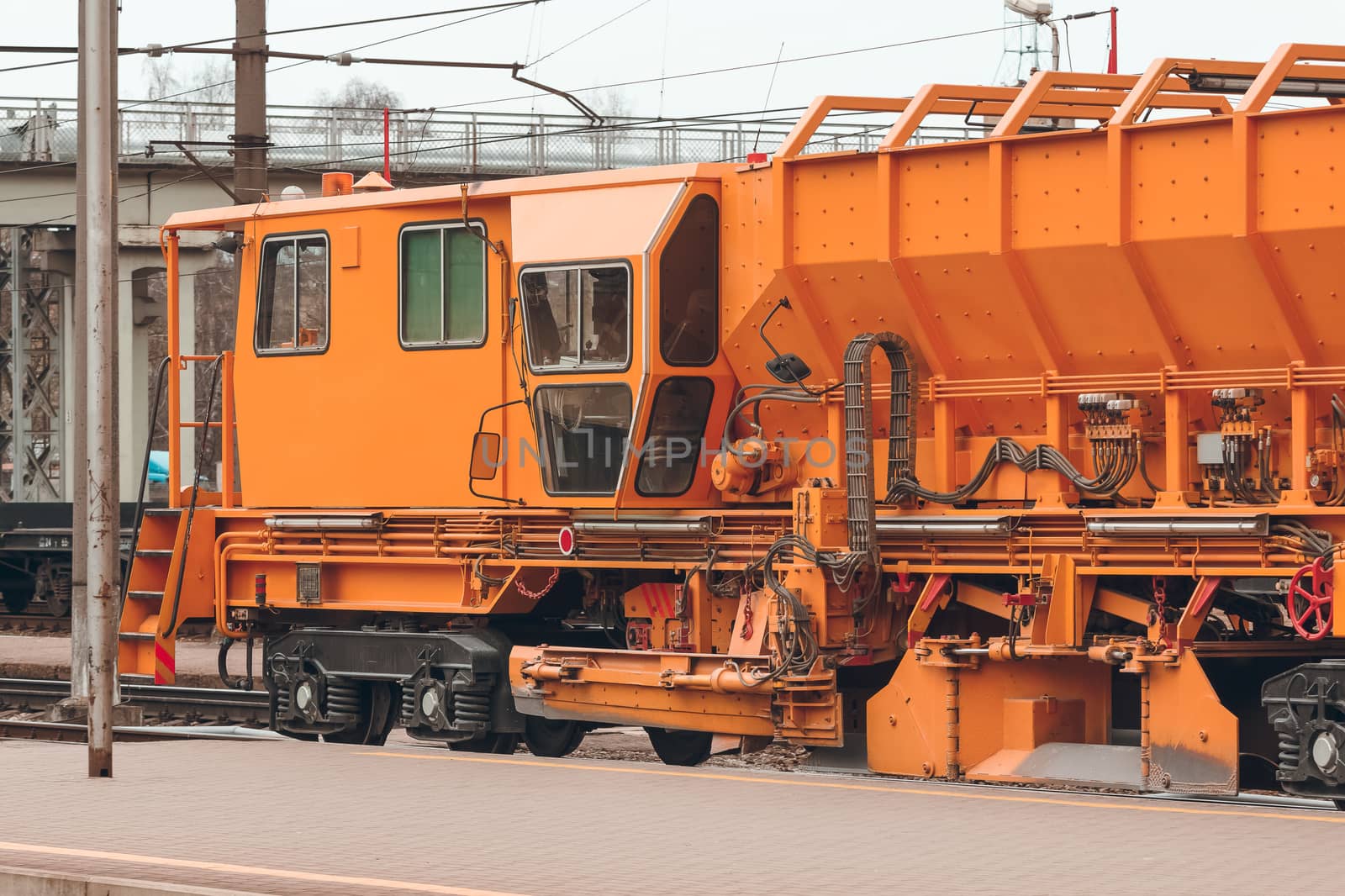 Industry repair train by sengnsp