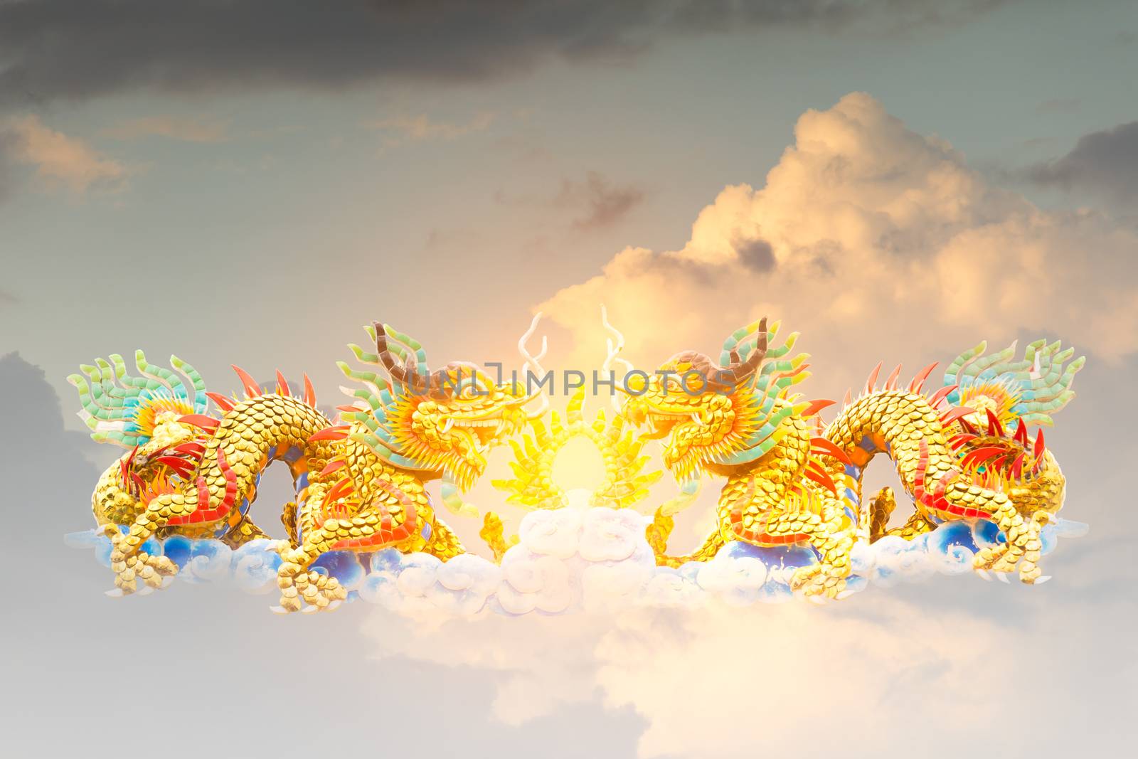 Dragon statue with sun light background. by nikonlike