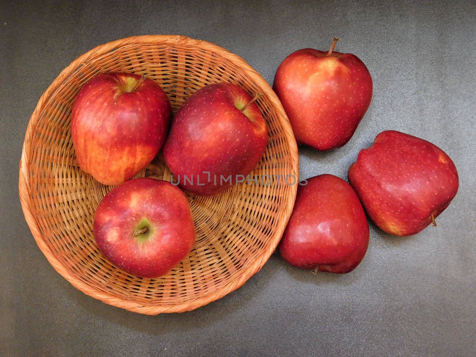 apples