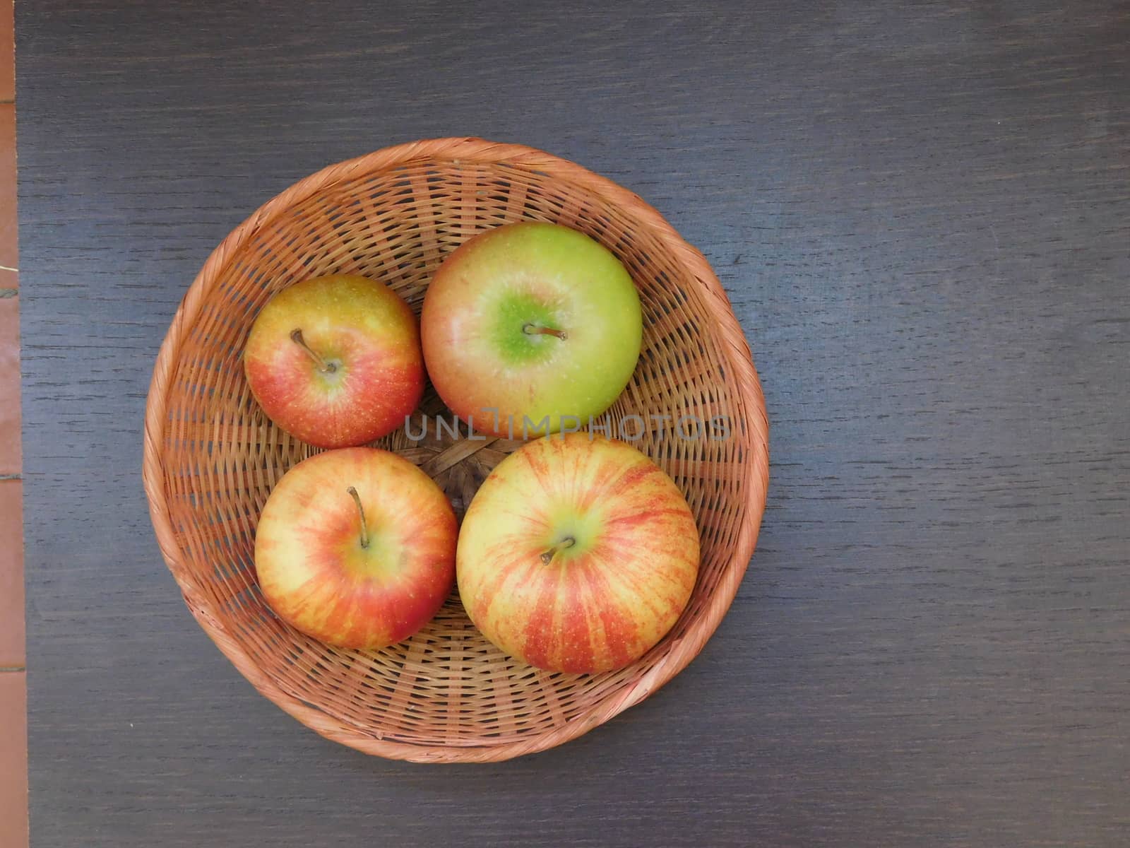 apples