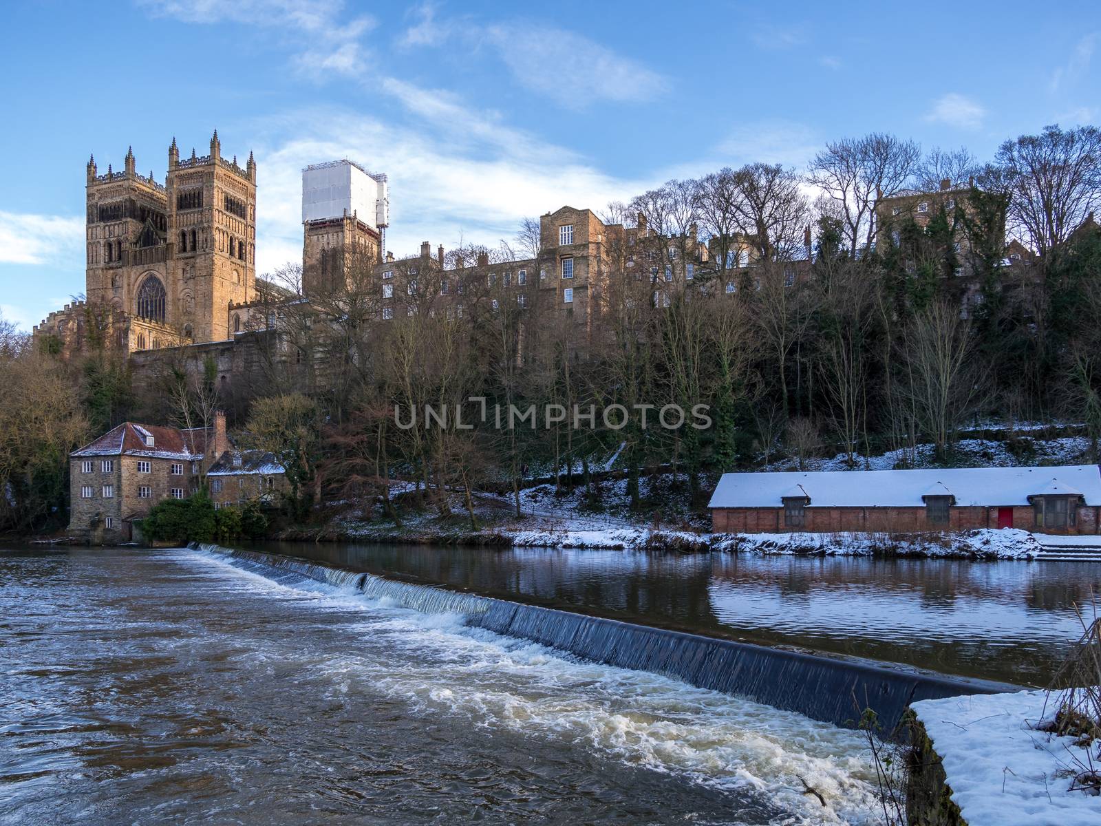 DURHAM, COUNTY DURHAM/UK - JANUARY 19 : View along the River Wea by phil_bird