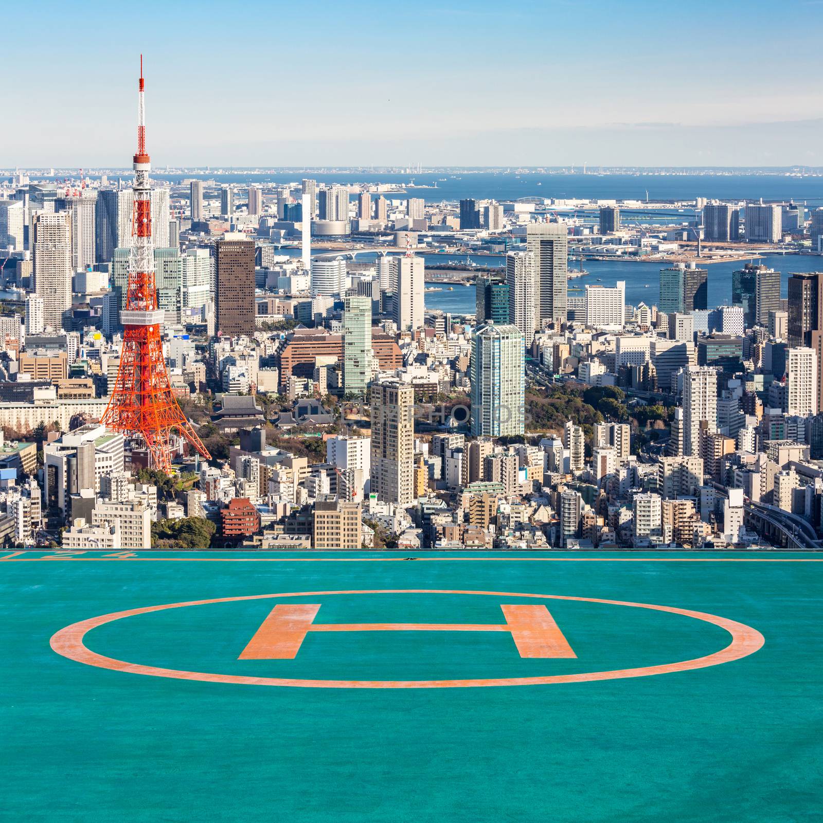 Helipad Tokyo Tower, Tokyo Japan by vichie81