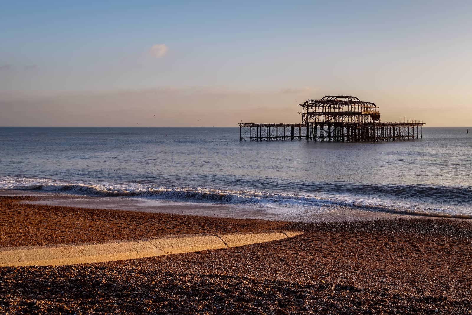 BRIGHTON, EAST SUSSEX/UK - JANUARY 26 : View of the derelict Wes by phil_bird