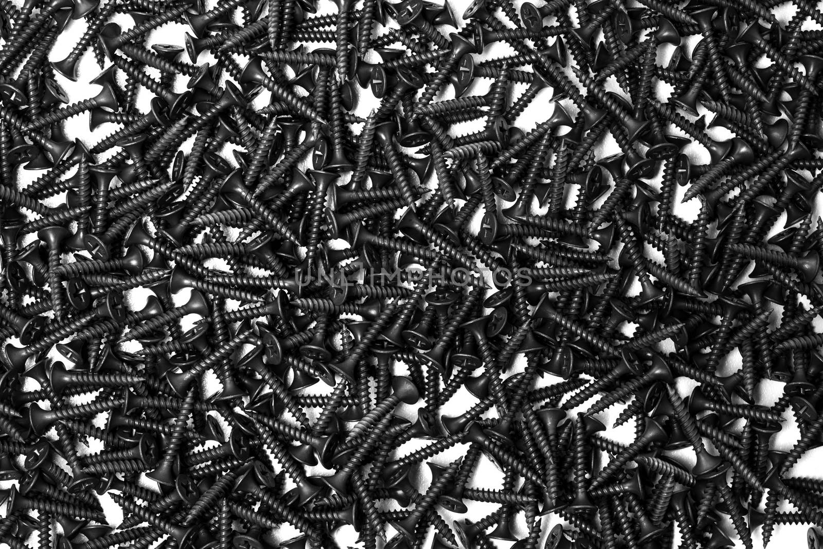 group of black screws by kokimk