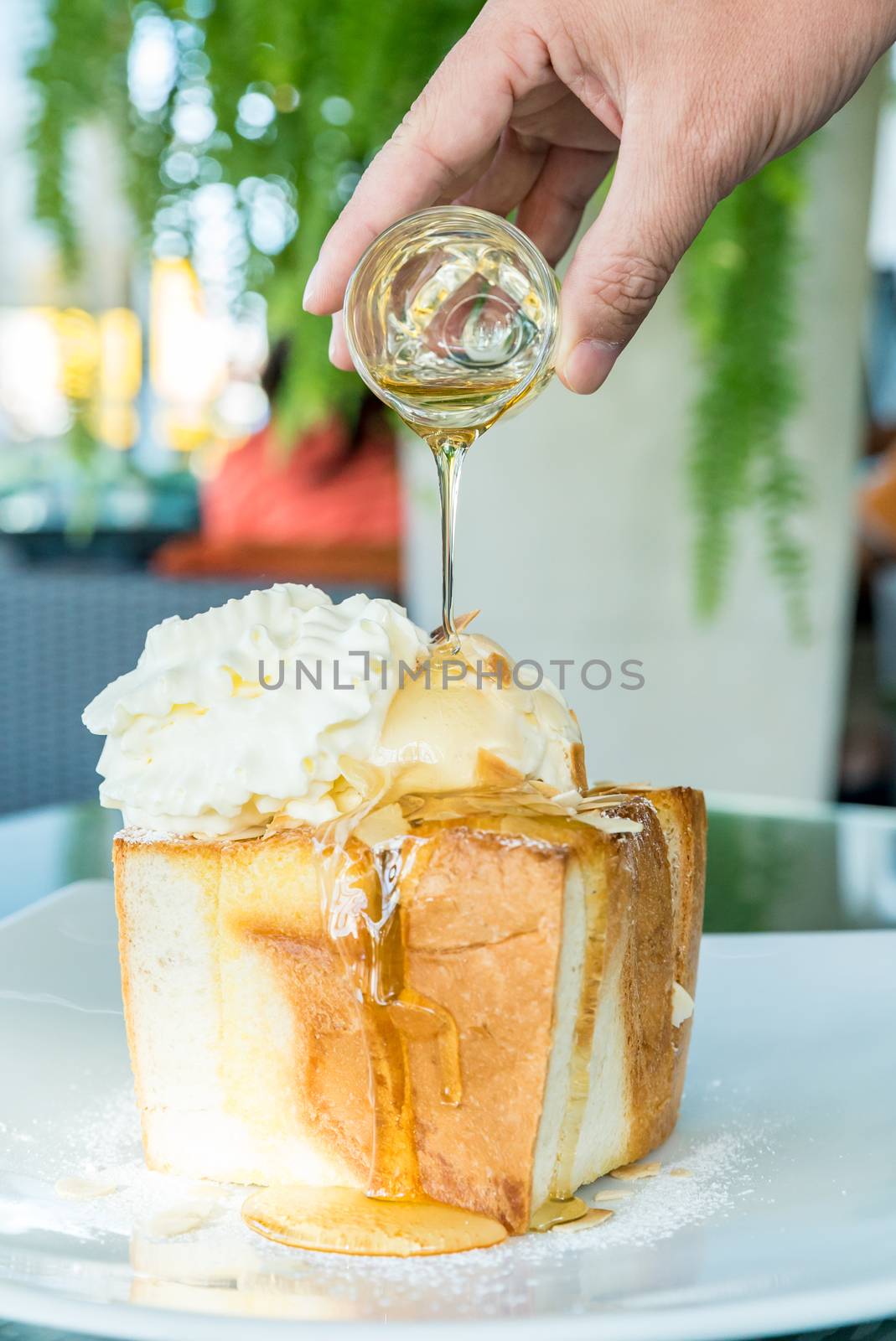 Honey Toast with maple syrup