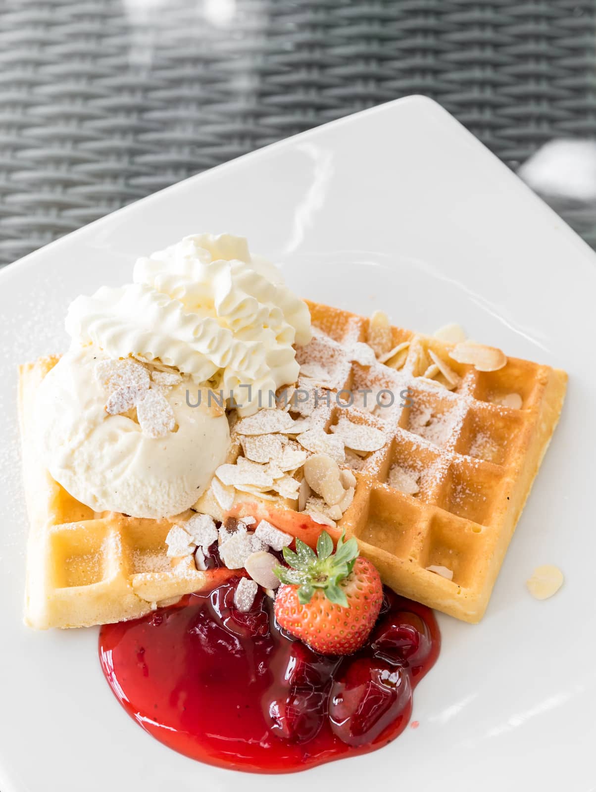 Strawberry Waffle with ice cream