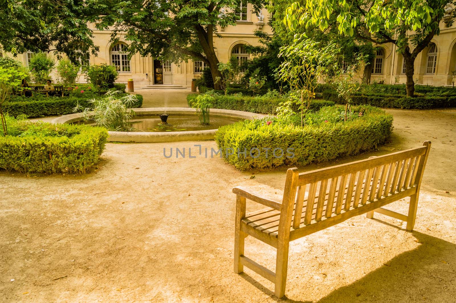 Ecole normale superieure de Paris garden and courtyard