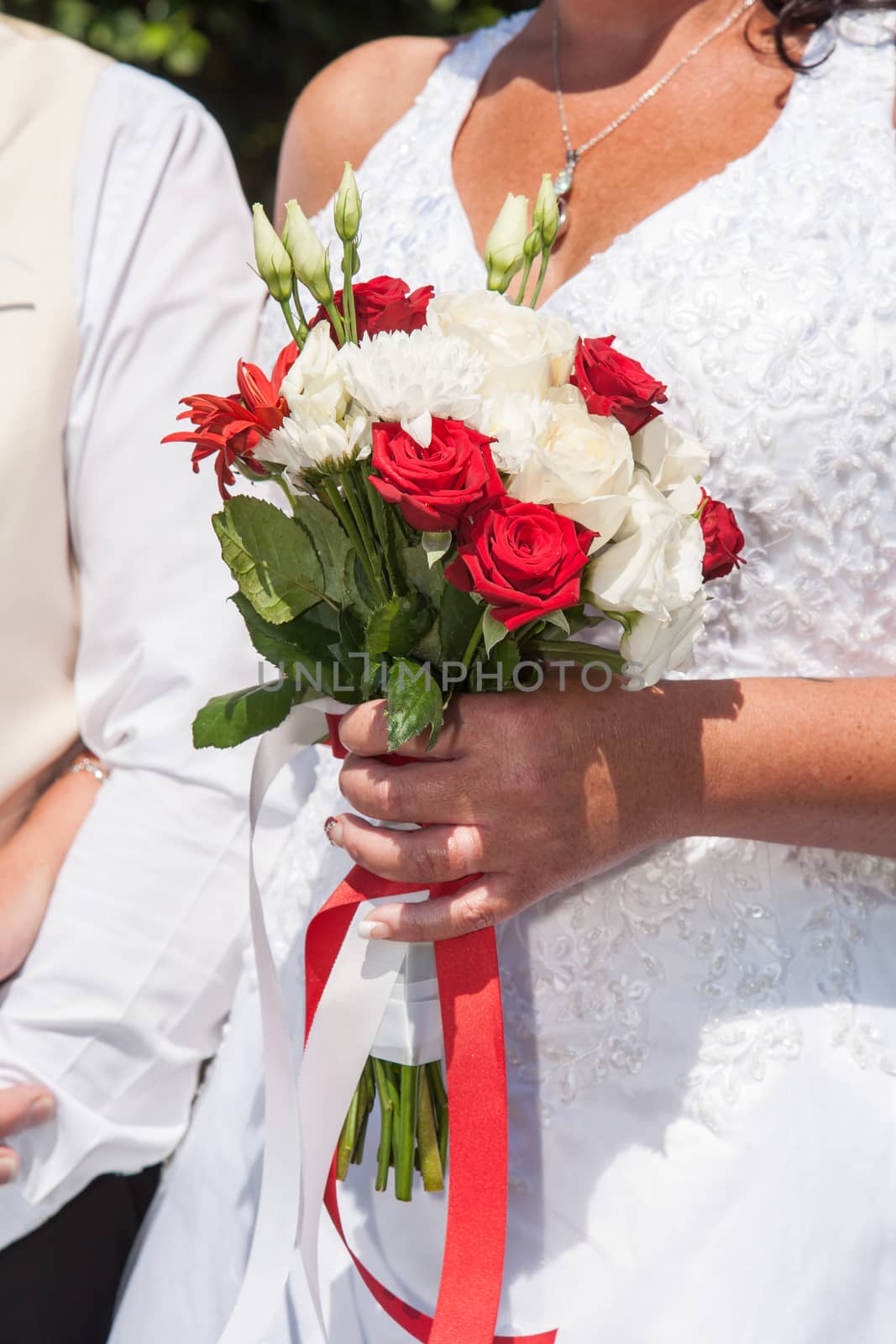 wedding bouquet by smoxx