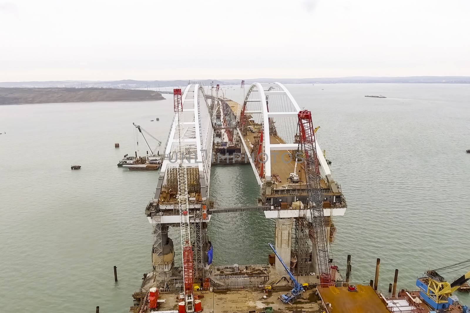 Construction of the bridge. Engineering facilities for the construction of a railway and automobile bridge across the strait.