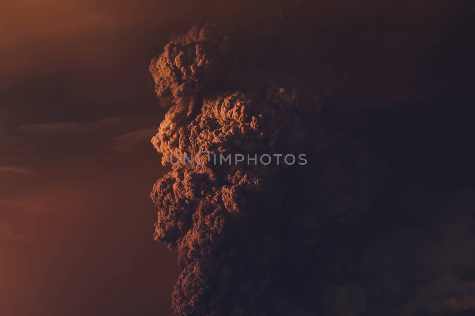 Eruption. Clubs of smoke and ash in the atmosphere by nyrok
