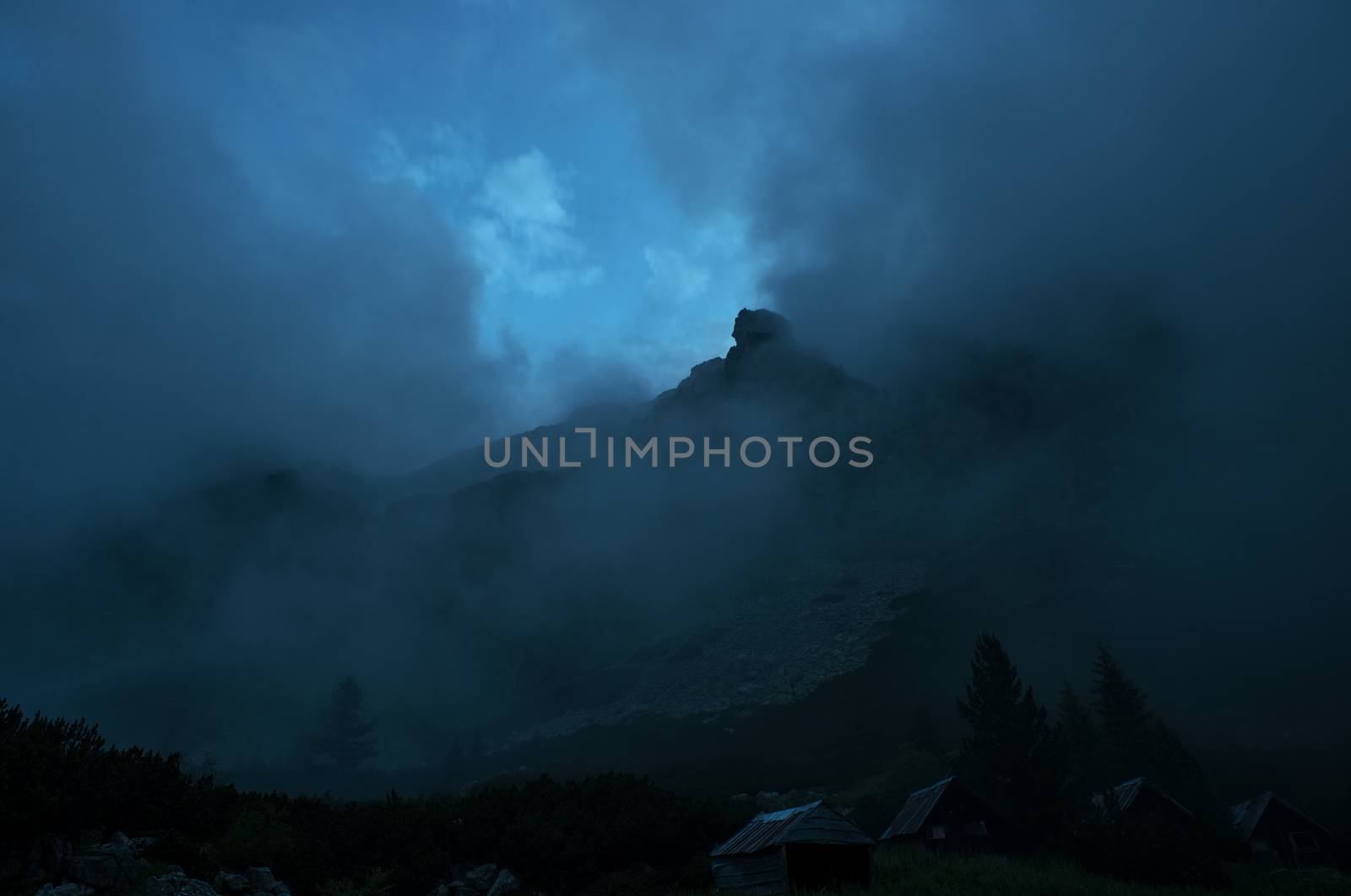 Mountain Peak Haze Clouds by vilevi