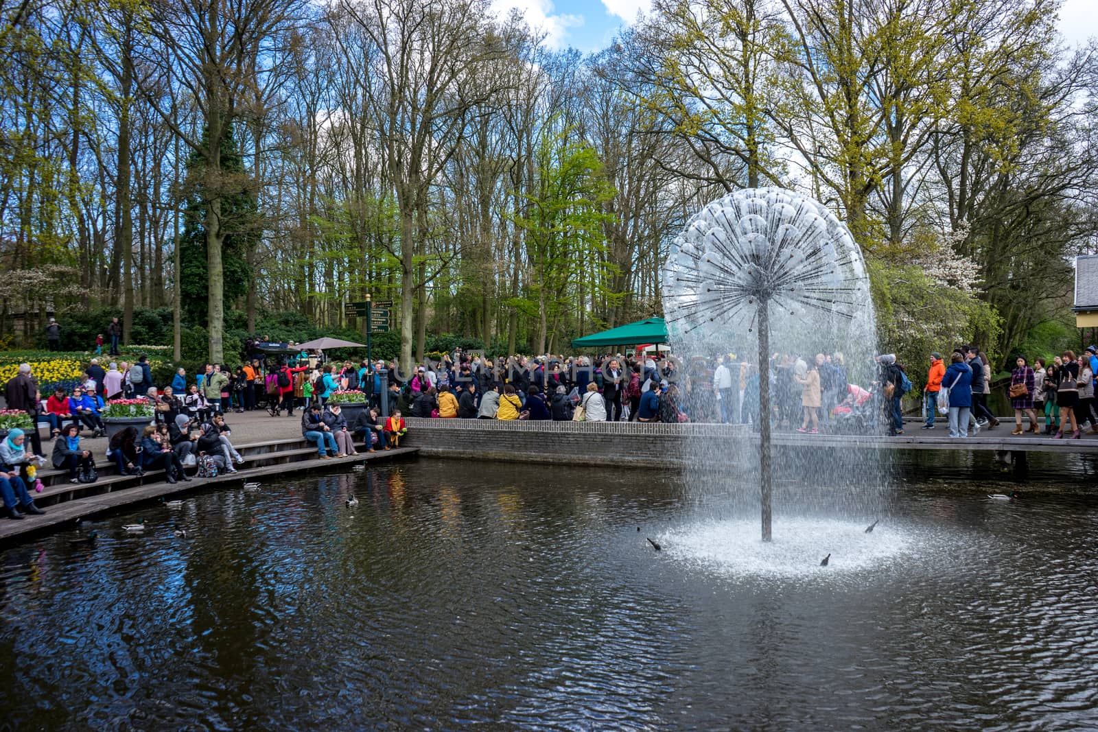 Keukenhoff, Netherlands - April 17 : The Keukenhoff Tulip Garden by ramana16