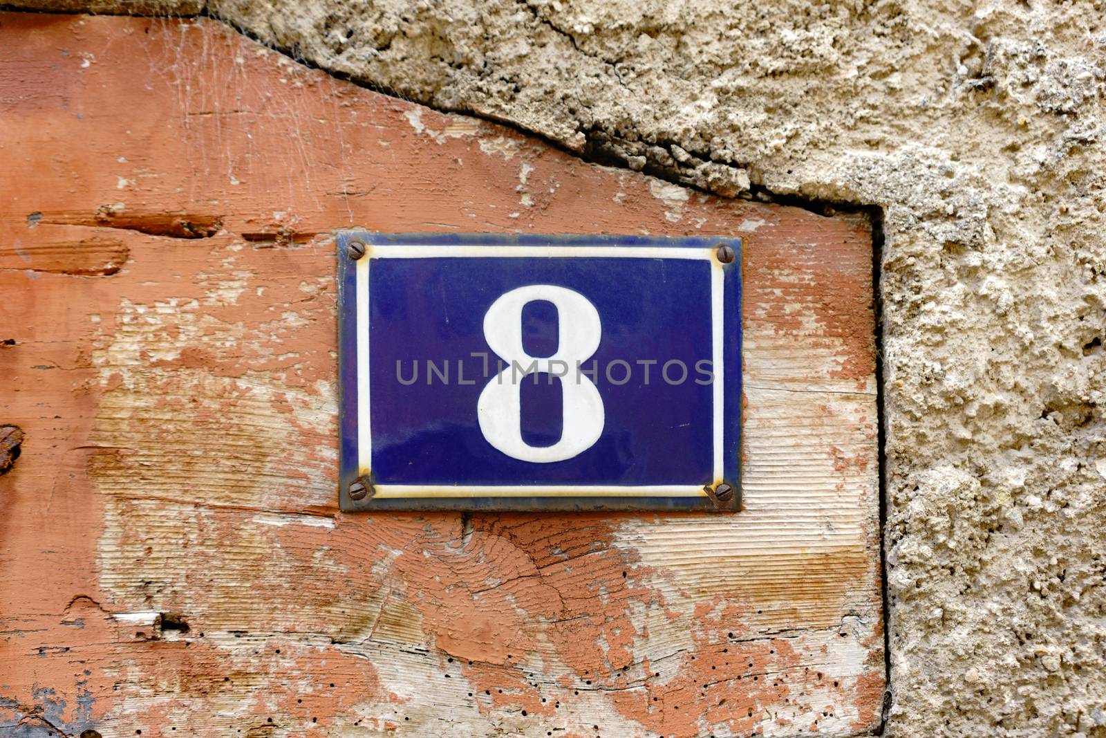 House number eight (8)