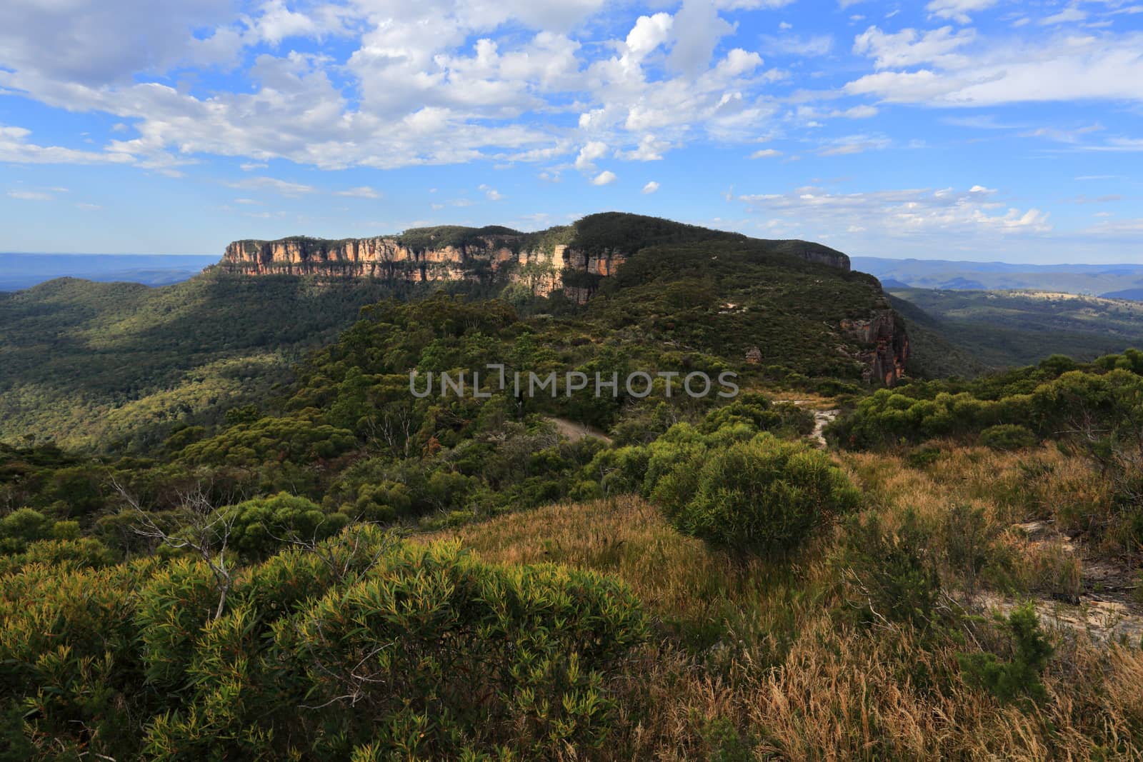 Views over to the Narrowneck Plateau in  the scenic Blue Mountains, it separates the Jamison and Megalong valleys