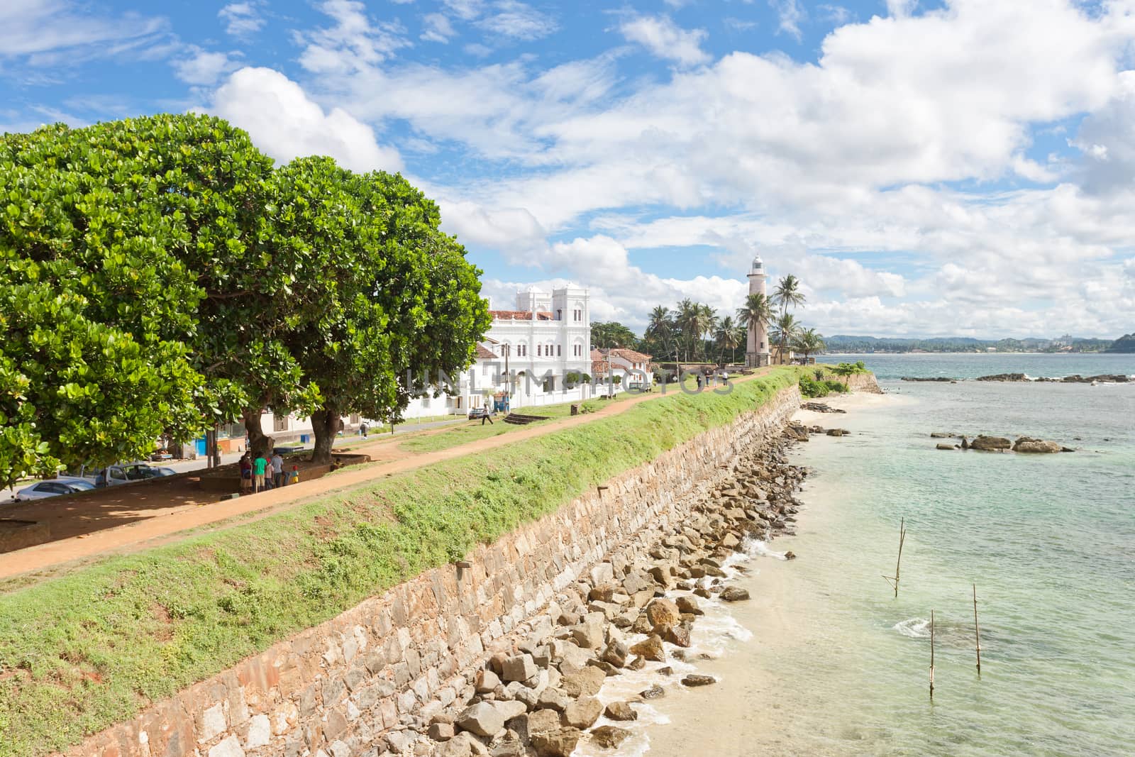Galle, Sri Lanka - Visiting the old historical city wall of Gall by tagstiles.com