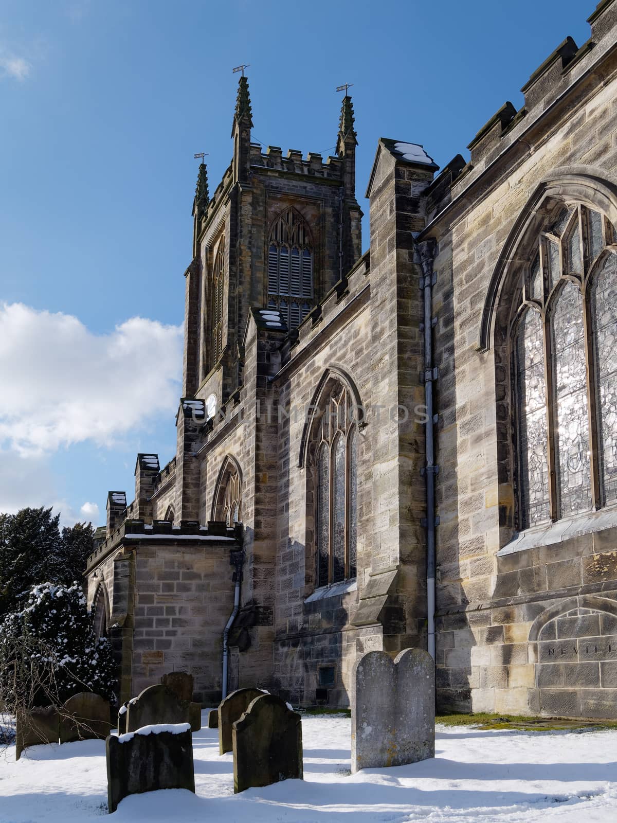 EAST GRINSTEAD, WEST SUSSEX/UK - FEBRUARY 27 : St Swithun's Church in East Grinstead on February 27, 2018