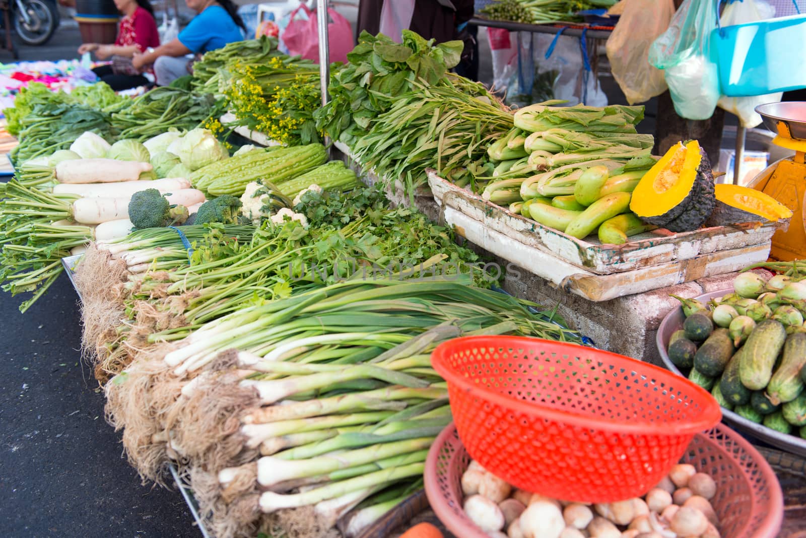 Fresh vegetables for sale in market by Kenishirotie