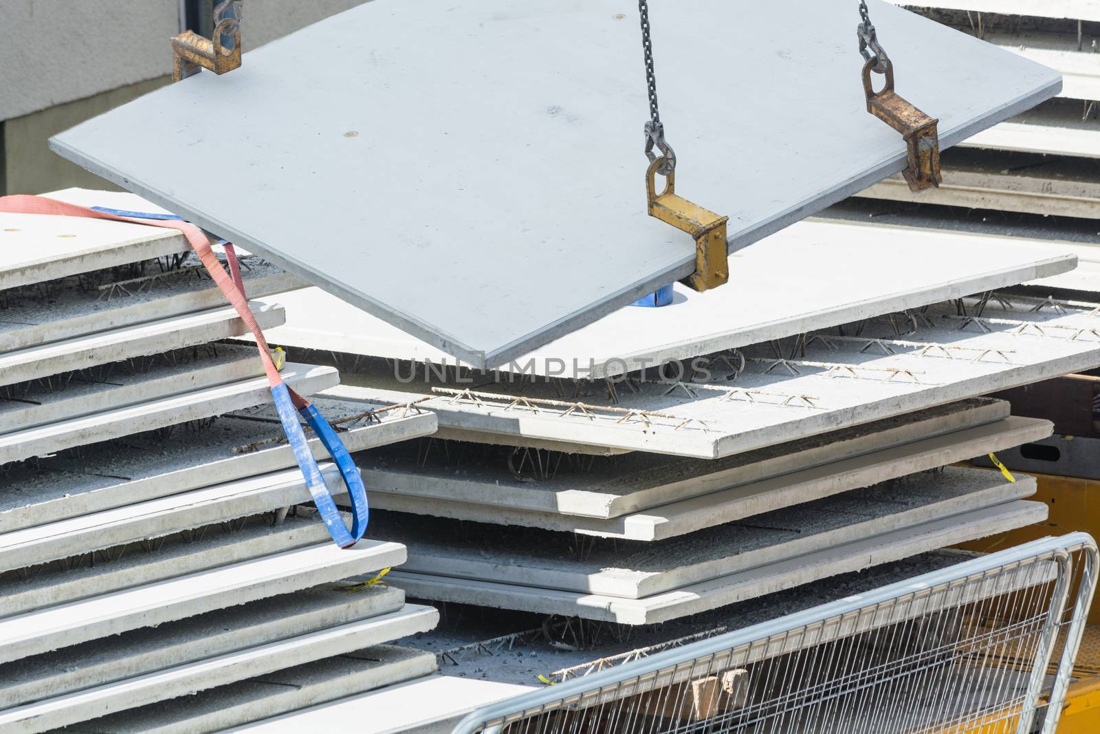 Truck loading safety, overcharging. Correct mounting of the transport object.