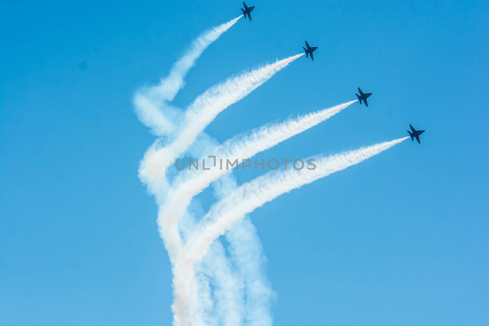 Jets in Formation by cestes001