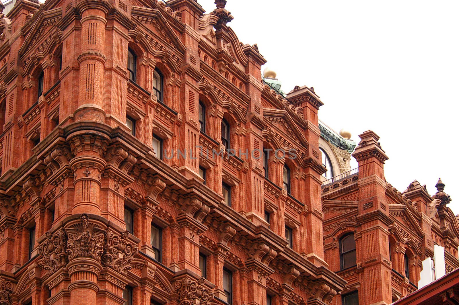 Manhattan Building front showing architecturral details