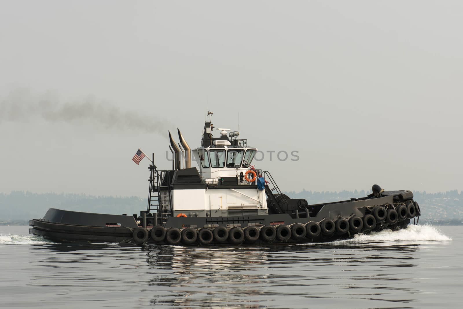 tug transiting Shilshole Bay on the way north