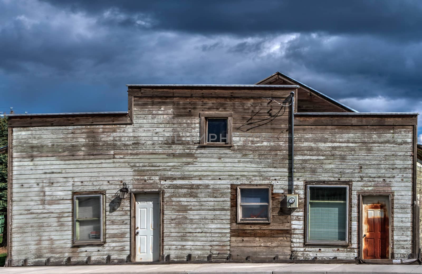 Weathered store front in rural washington. by cestes001
