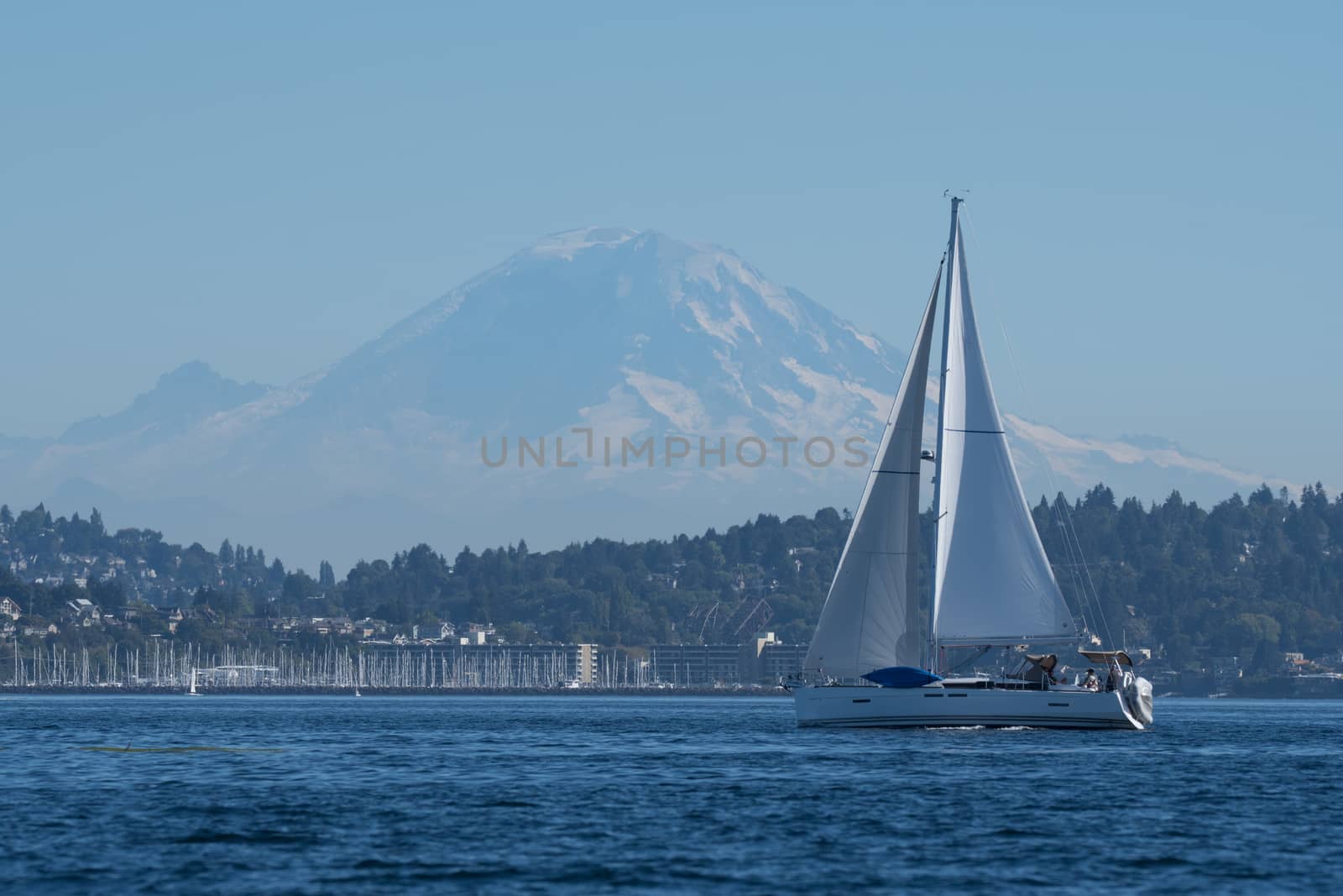 Afternoon sail on Elliott Bay by cestes001