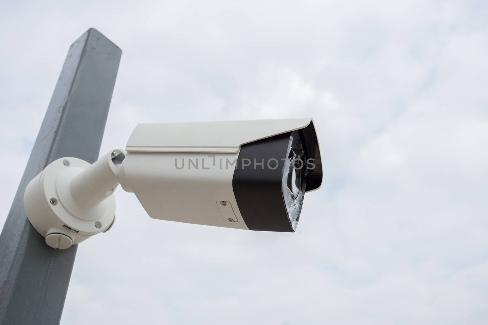 camera security outdoor with cloud sky