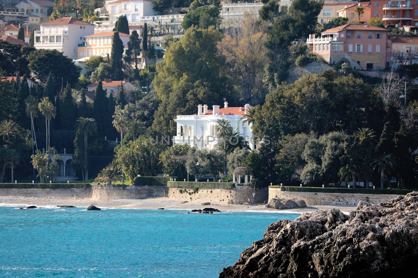 Luxurious Villa on The Beach in France by bensib