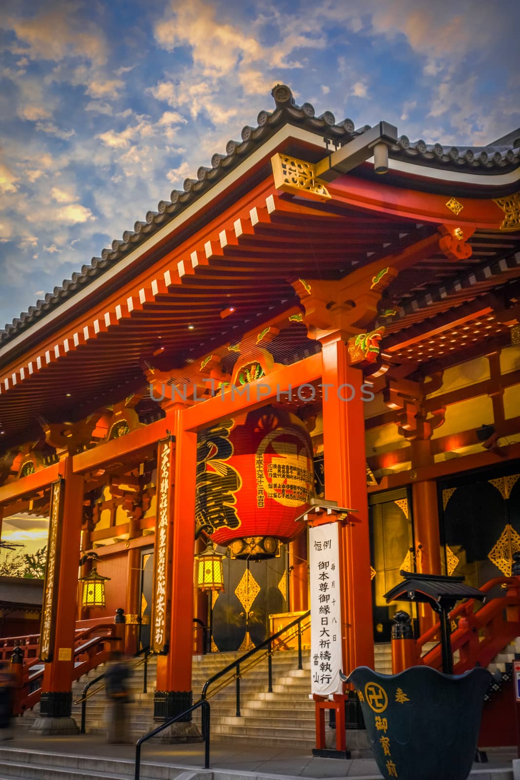 Senso-ji Kannon temple Hondo at sunset, Tokyo, Japan