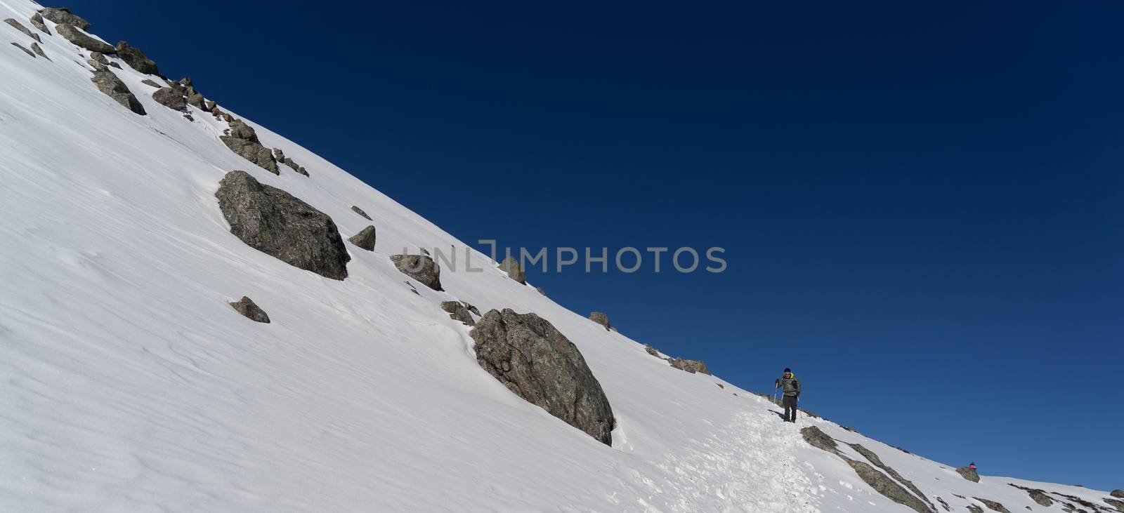 Mountain Himalata Summit in Nepal by javax