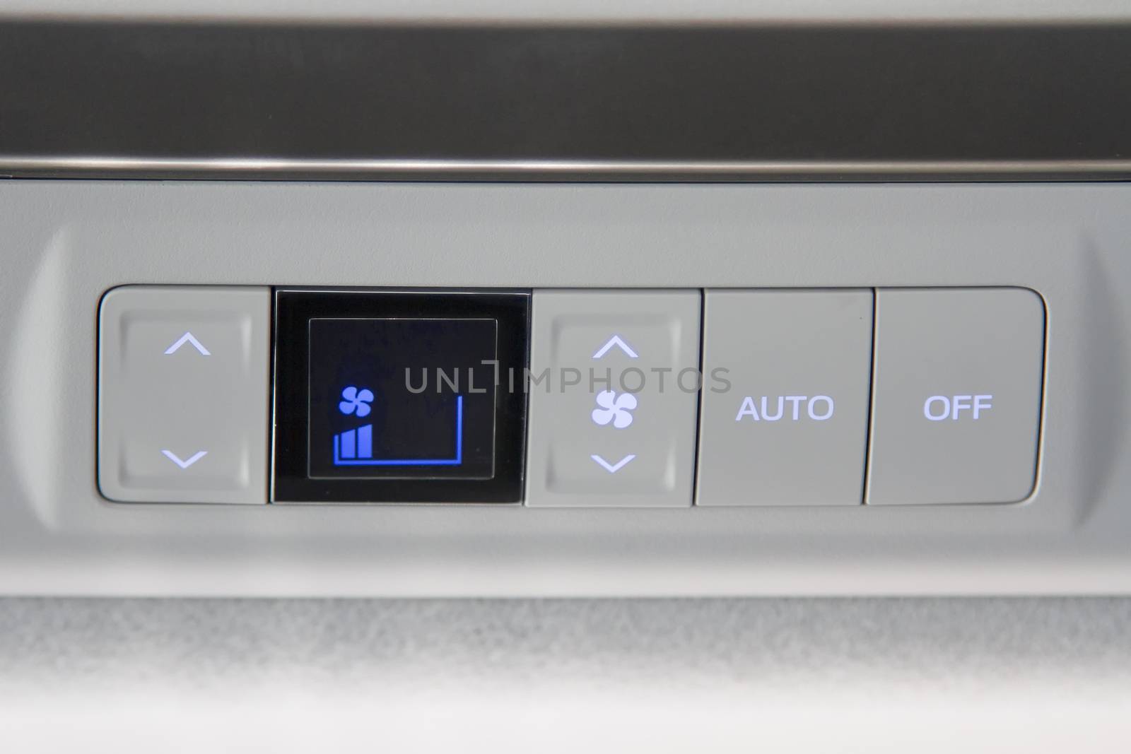 Button to open the air in the car, fan button, auto button