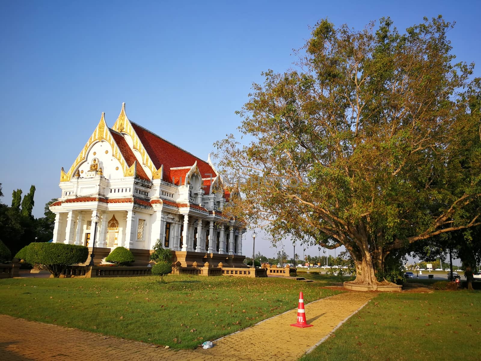beautiful old palace in Buddhism