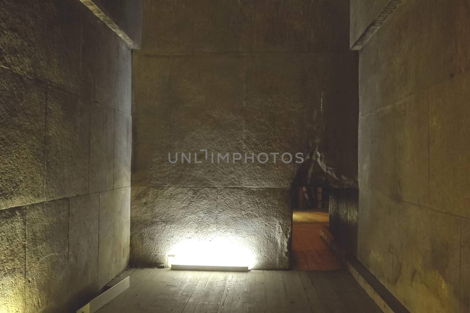 Big pyramids of Egypt. Inside the large pyramid. Inside the pyramid. Chambers and corridors.