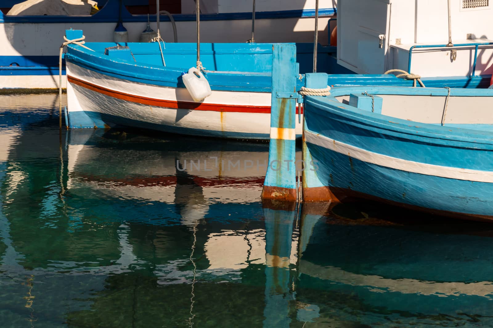 Tradtional fishing boat - Sicily by alanstix64