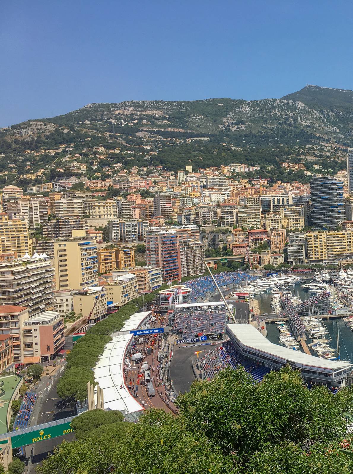 view to the formula 1 race in monaco by Tevion25