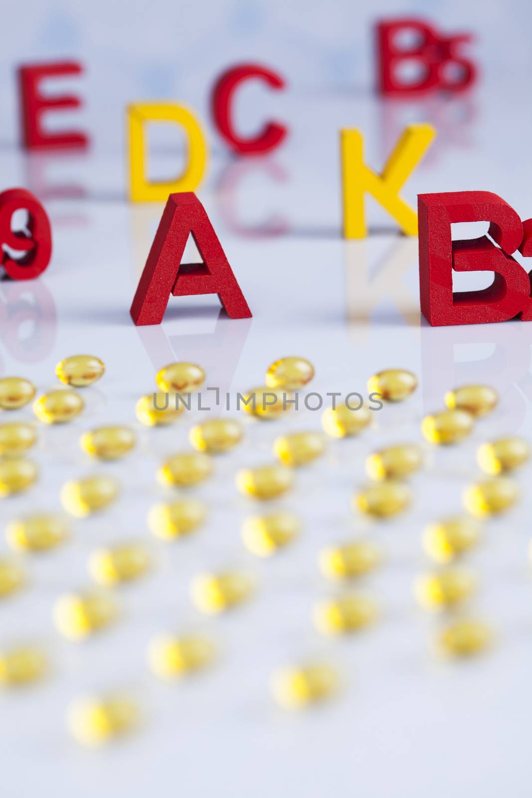 Vitamin, Pills, Tablets, Capsule, Medical background by JanPietruszka