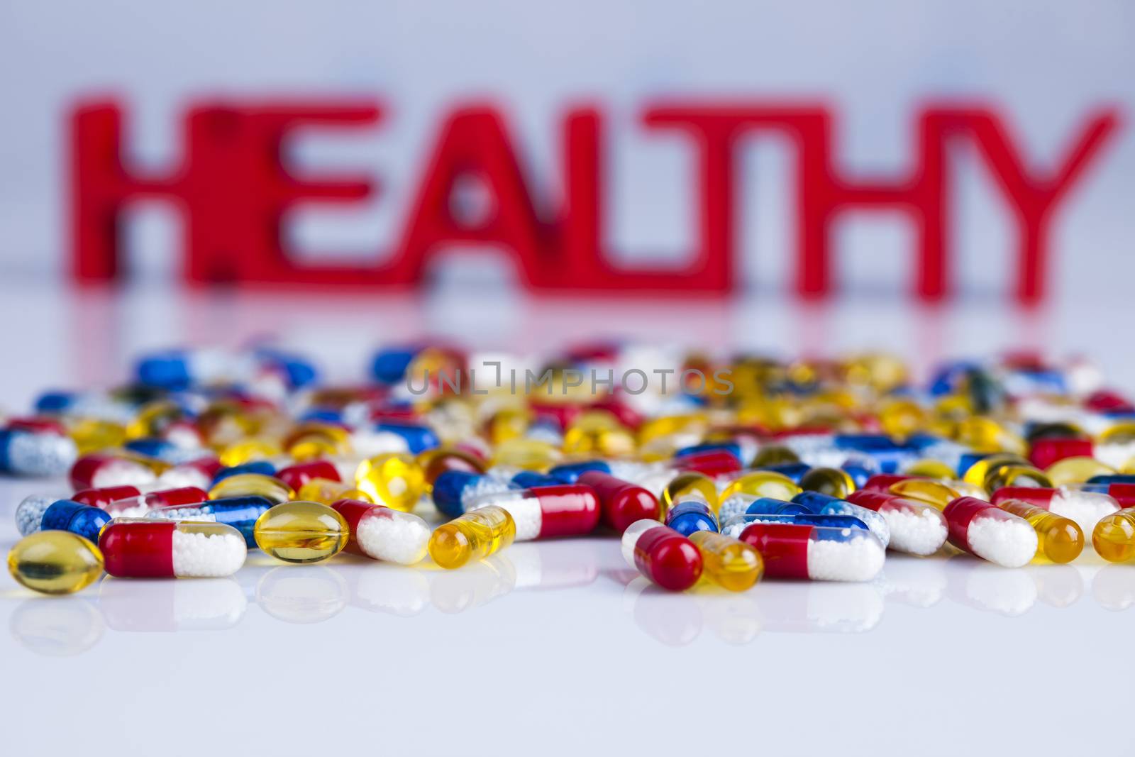 Healthy background, Pills, Tablets, Capsule background by JanPietruszka