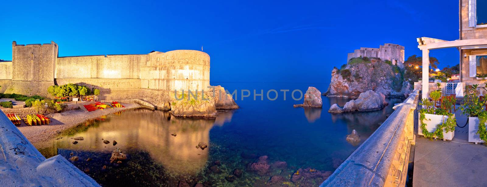 Dubrovnik walls evening panoramic view by xbrchx