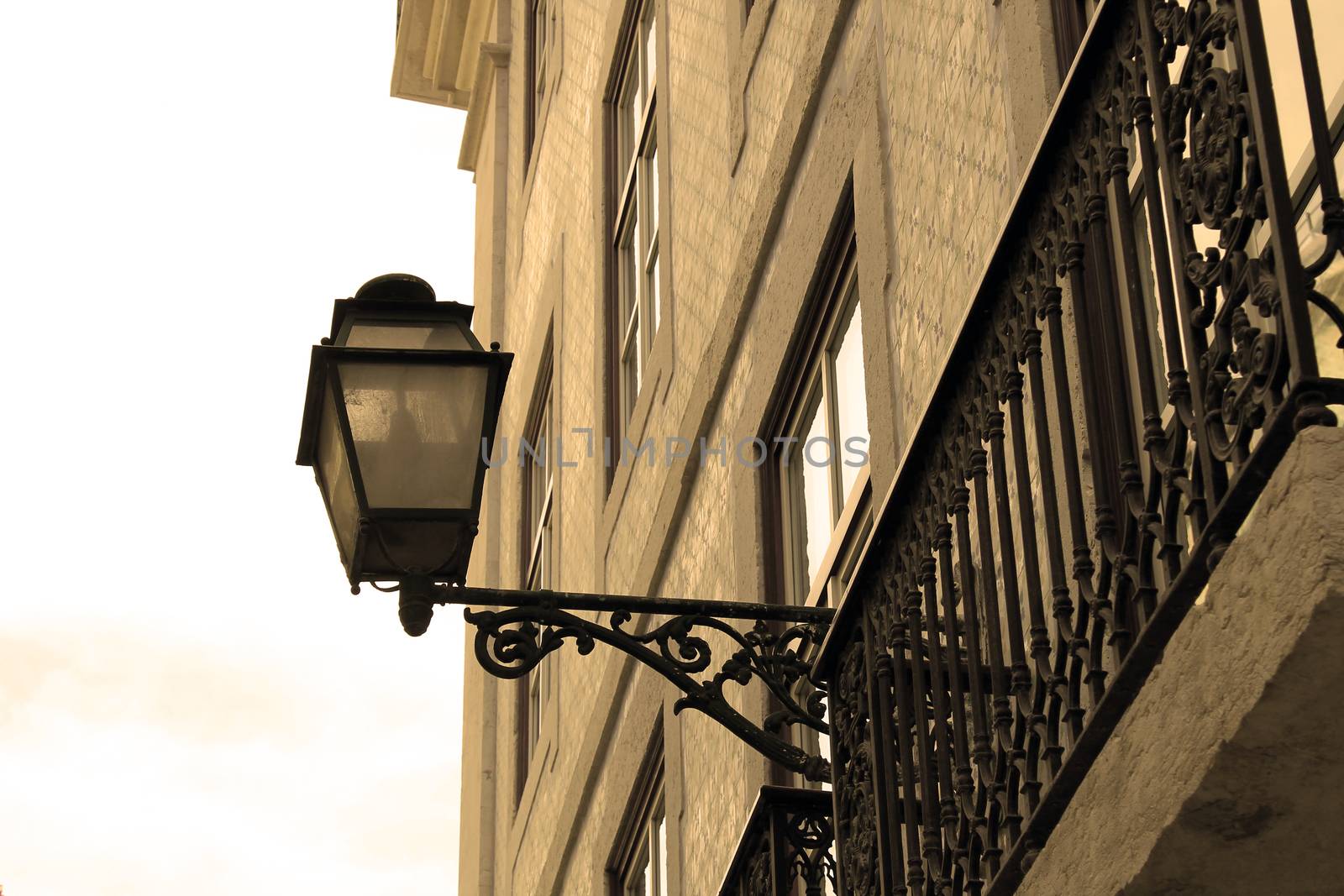 street lamp in Gothic style by lovecomunication