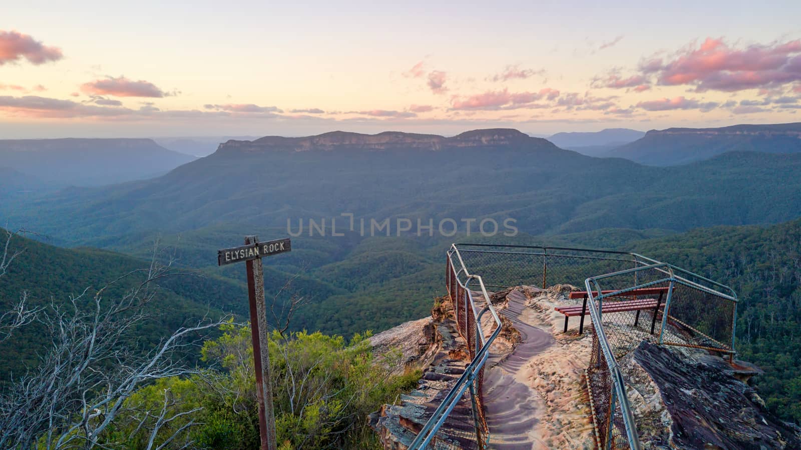 Lookout scenic views Blue Mountains Australia by lovleah