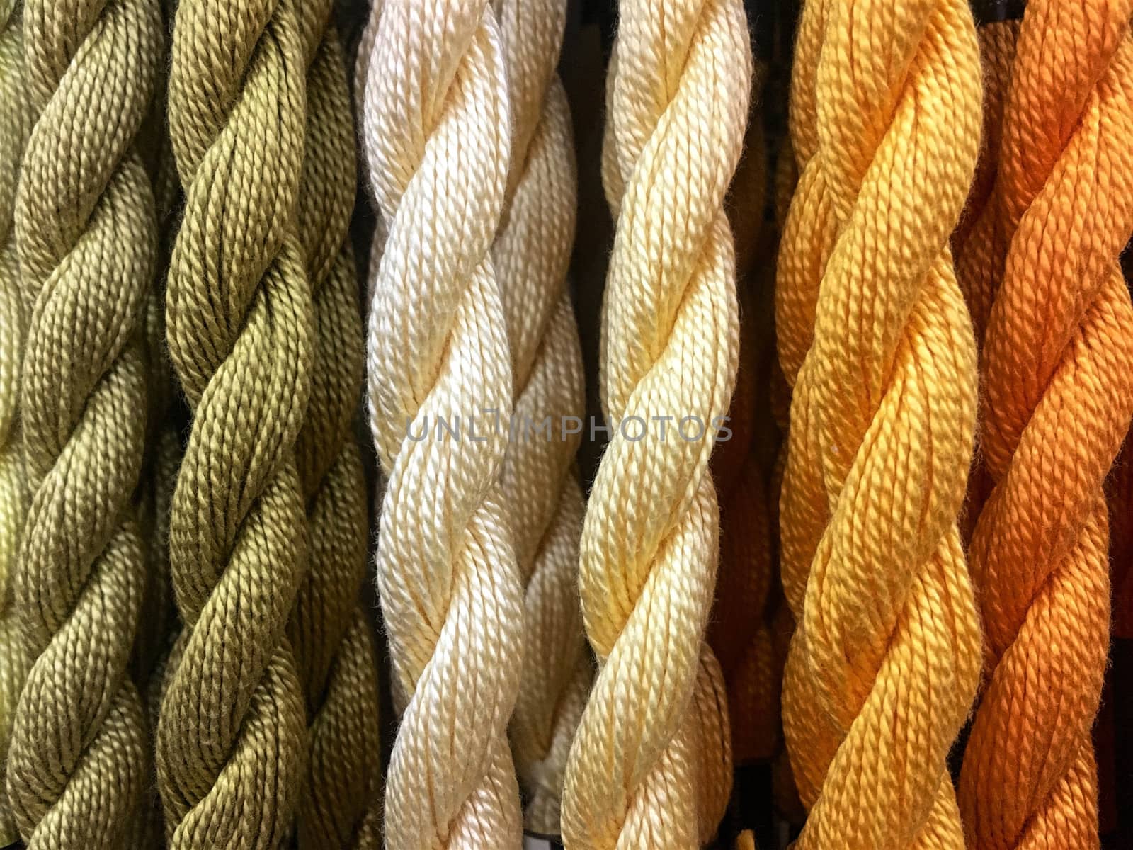 Hot thread color of yarn by e22xua