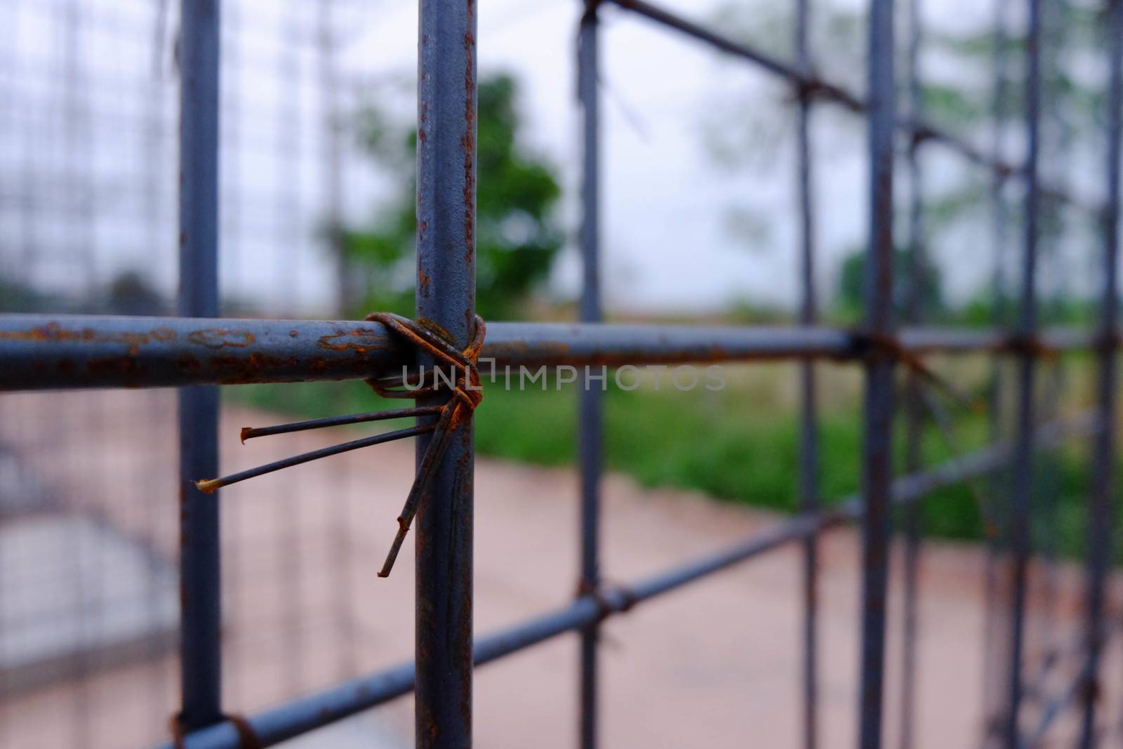 closeup wire rods on construction site. by e22xua