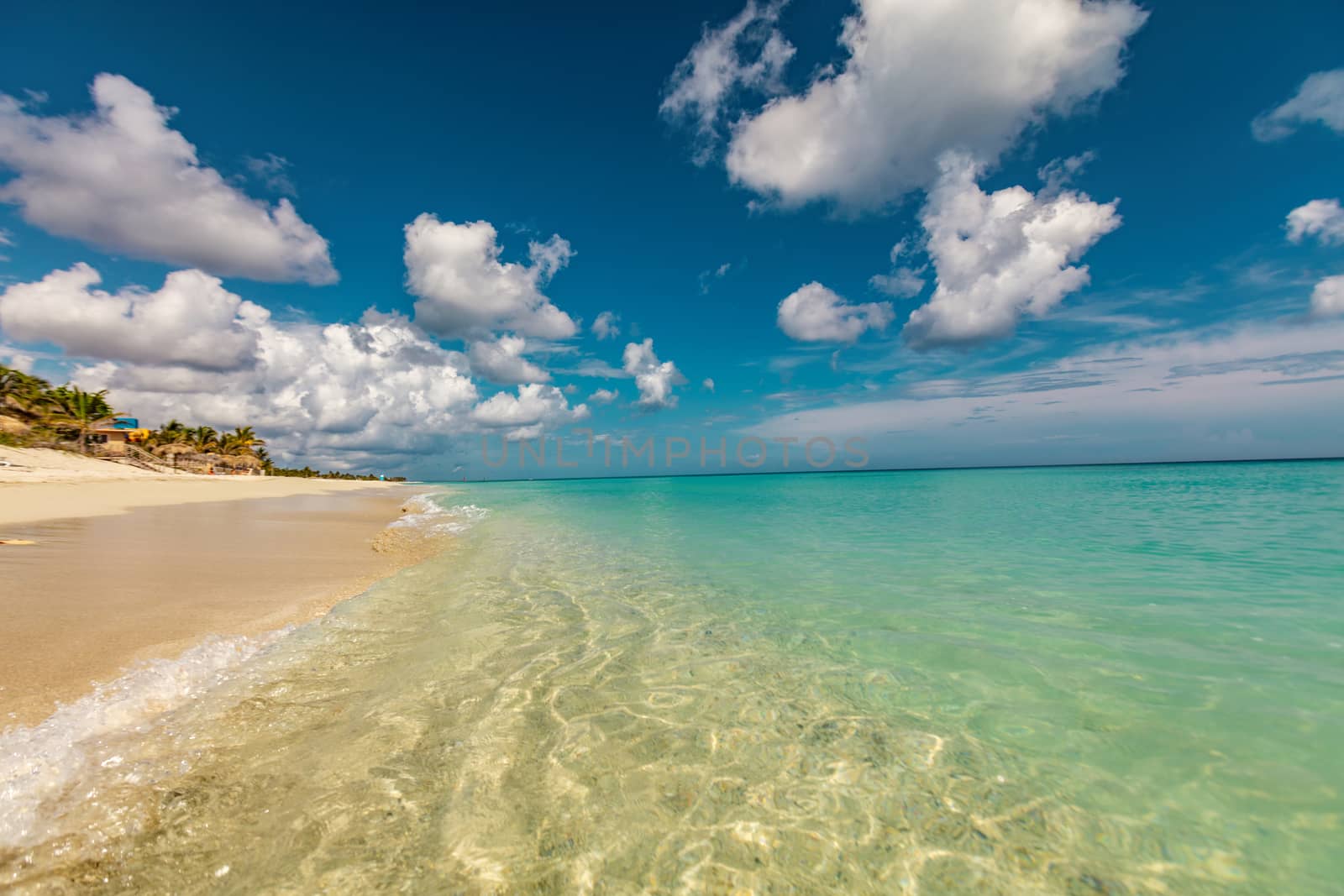 Perfect sandy beach by olga_sweet
