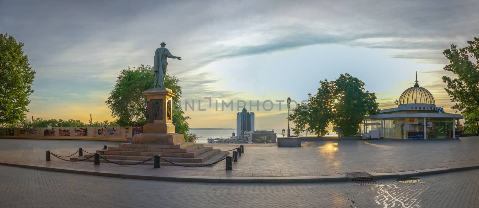 Odessa Seaside Boulevard in Ukraine by Multipedia