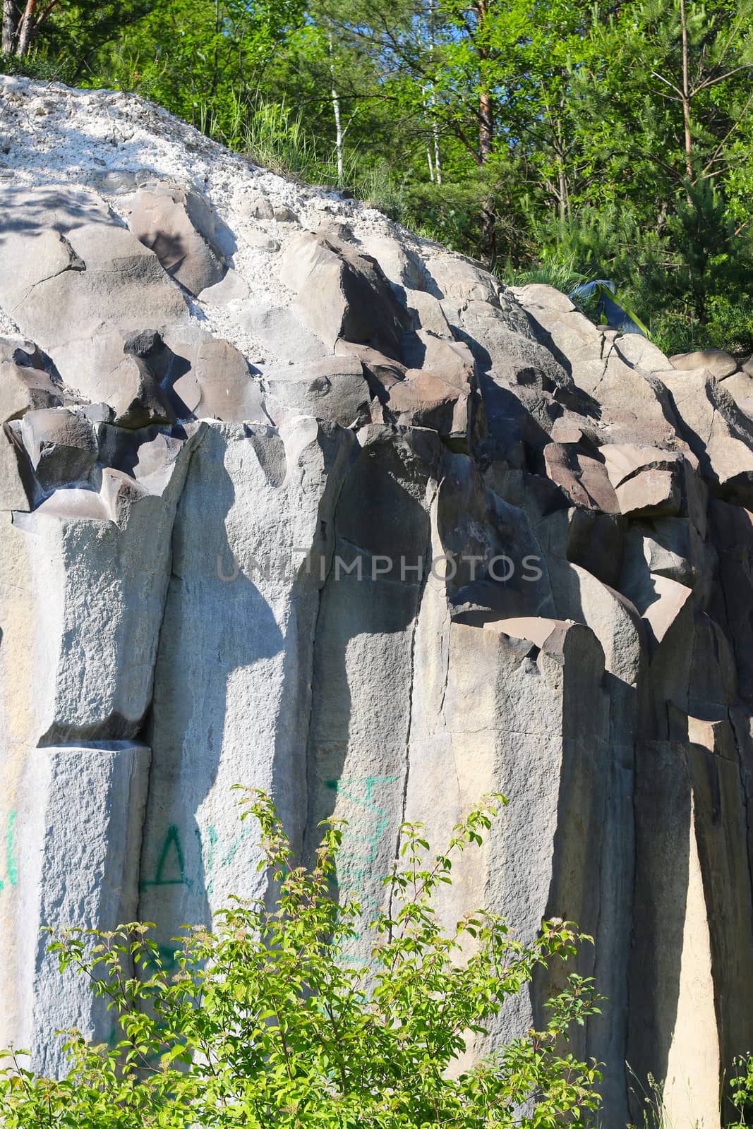 large basalt columns by romvo