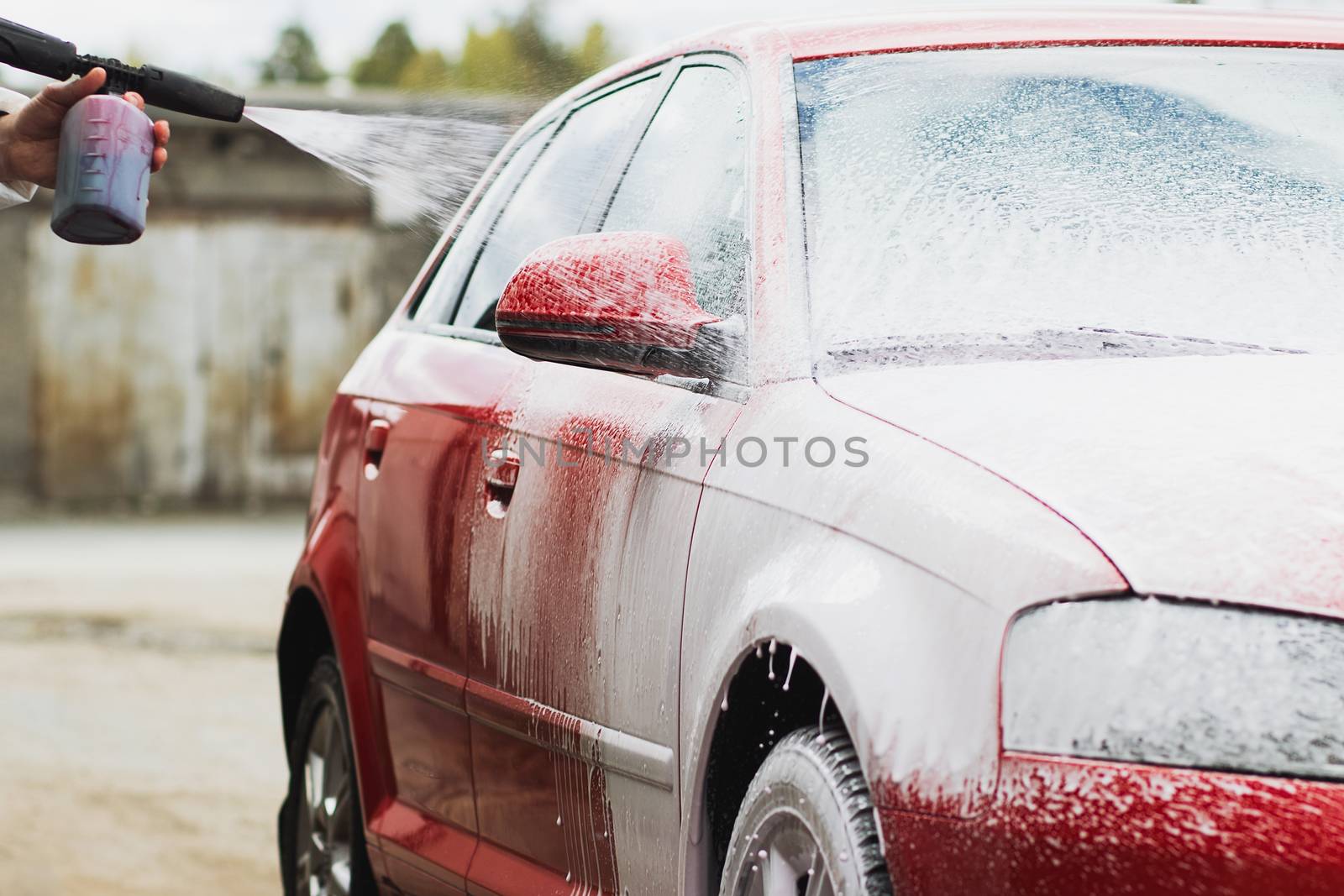 Car wash with soap. by 3KStudio