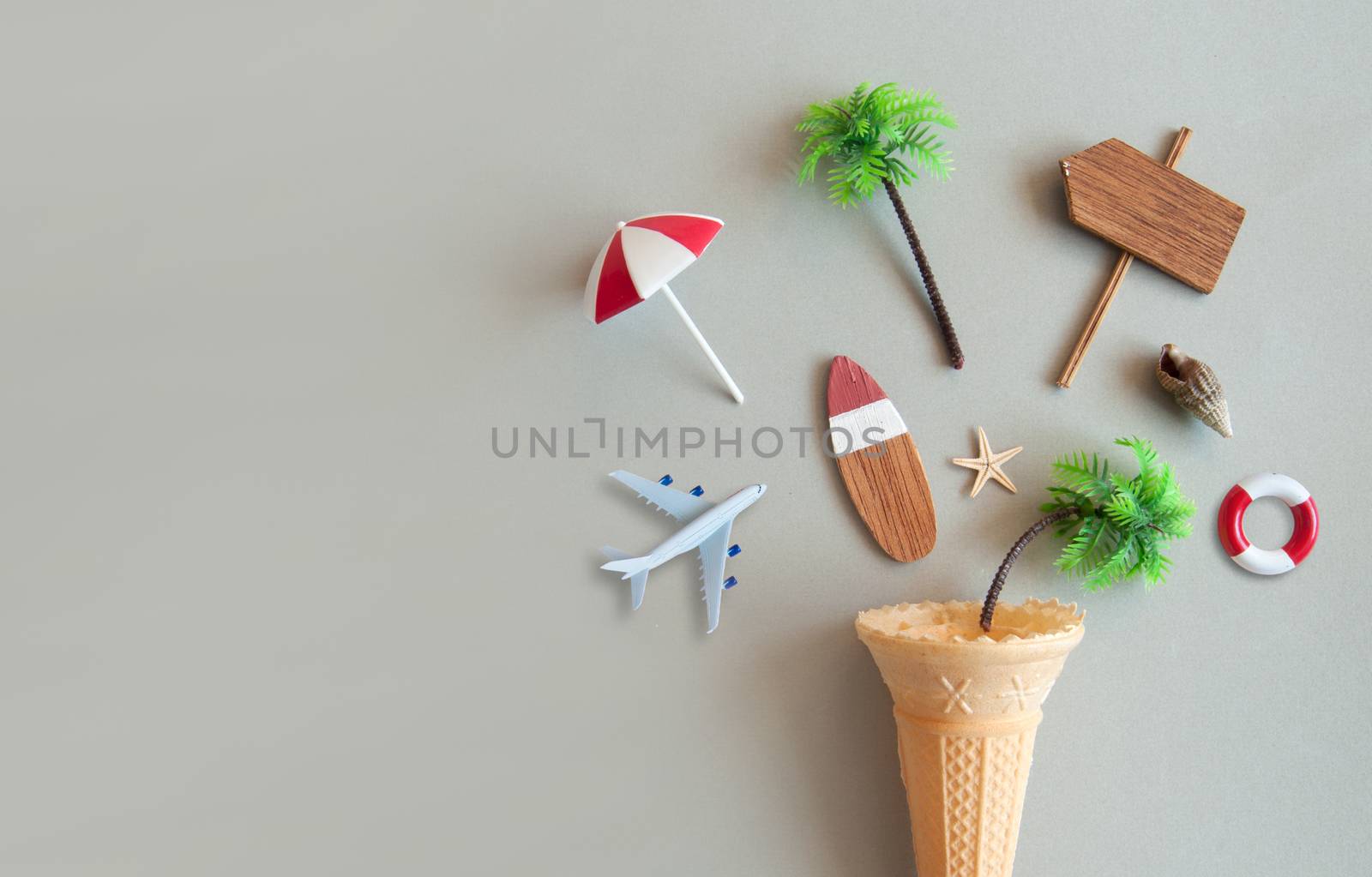 Icecream cone summer background by unikpix